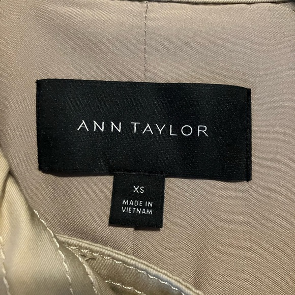 Ann Taylor Trench - Picture 5 of 5